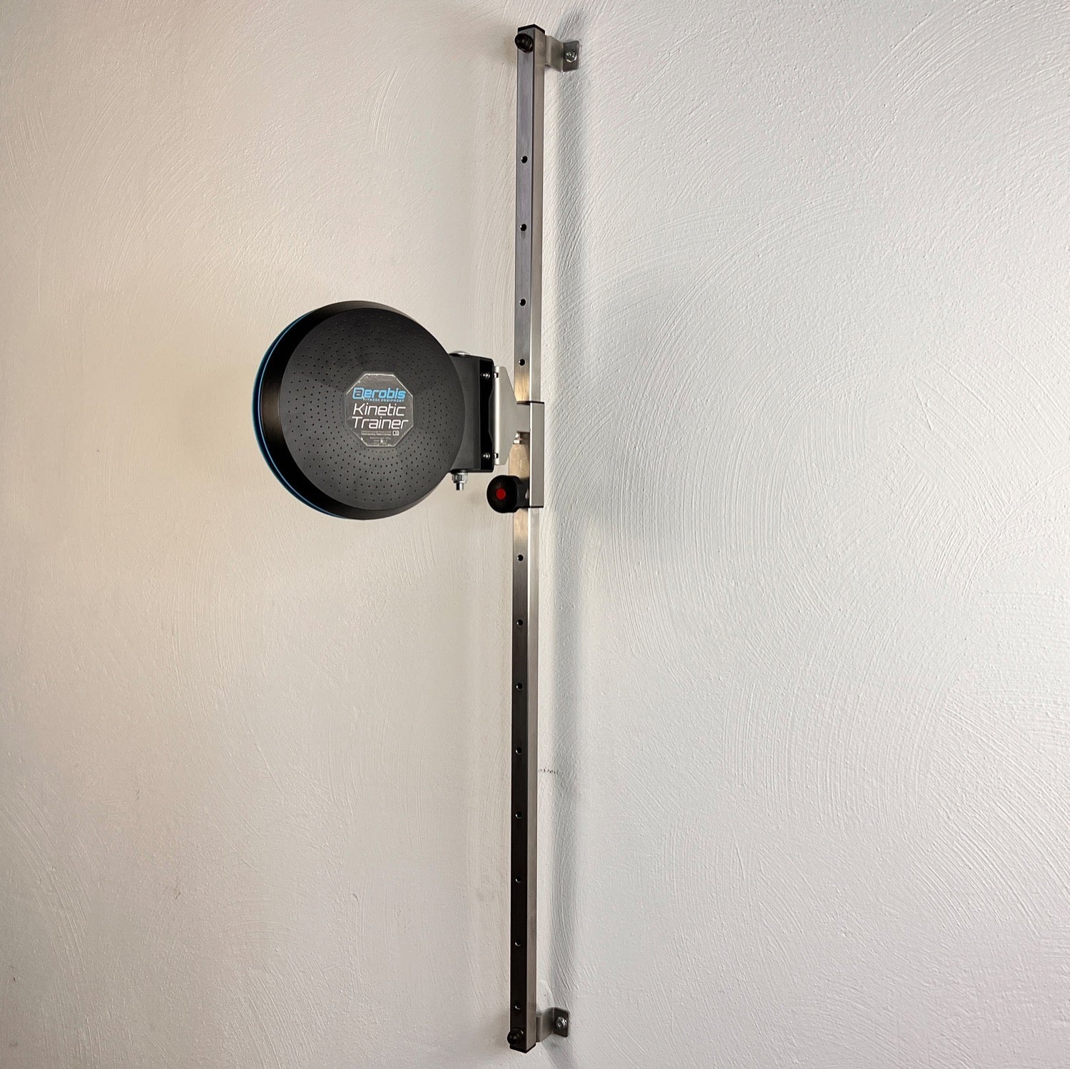 aerobis Wall Rail - Fast height adjustment for revvll and Kinetic Trainer 3