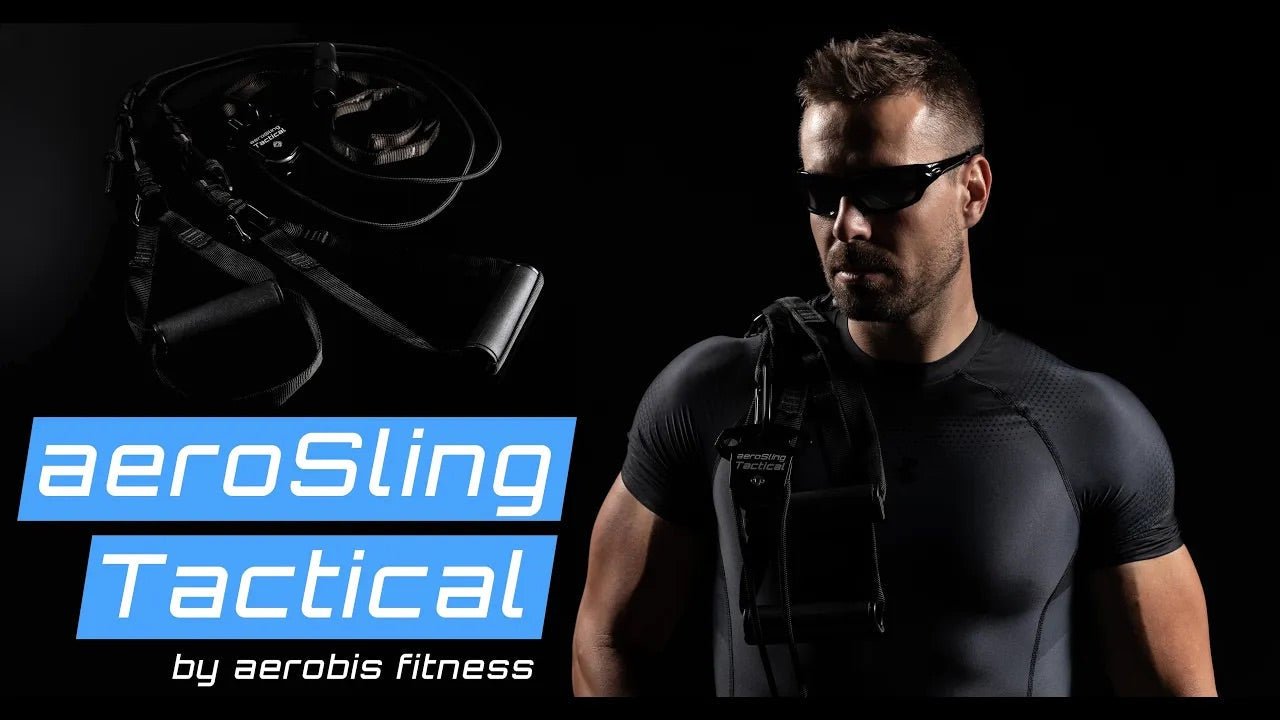 Mann mit Sonnenbrille wirbt für aeroSling Tactical Fitnessgeräte.