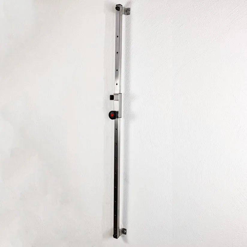 aerobis Wall Rail - Ajuste rápido da altura para revvll e Kinetic Trainer 1