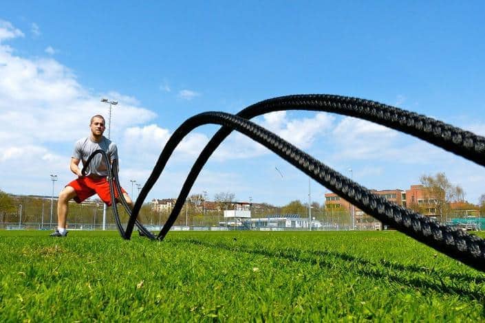 Battle Rope entrenamiento al aire libre