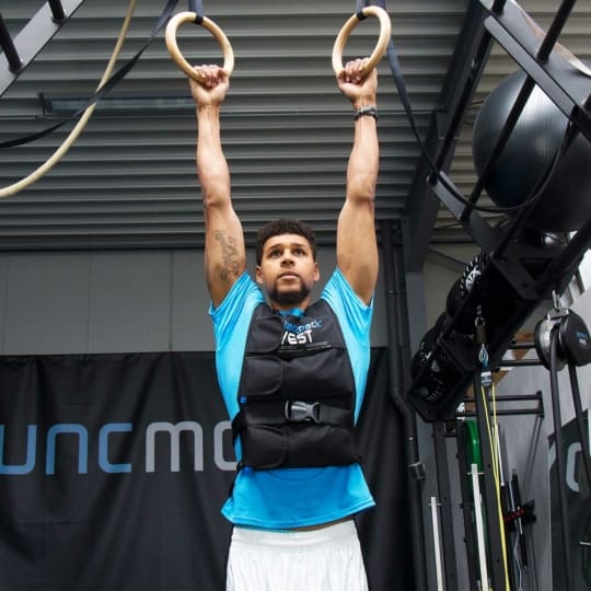 aerobis Weight VEST Pullup on Rings